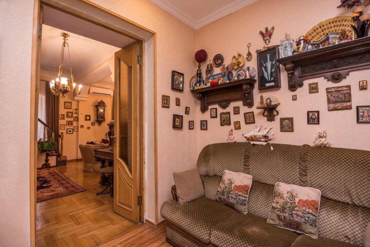 Lia'S Guest House Tbilisi Eksteriør bilde